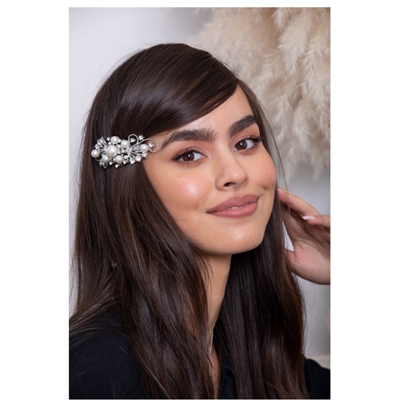🆕 Scunci Jeweled Statement Hair Clip in Silver with Sparkle Flower 1ct - Picture 6 of 8